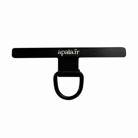 Adaptateur universel pour chaînes et cordons de téléphone.